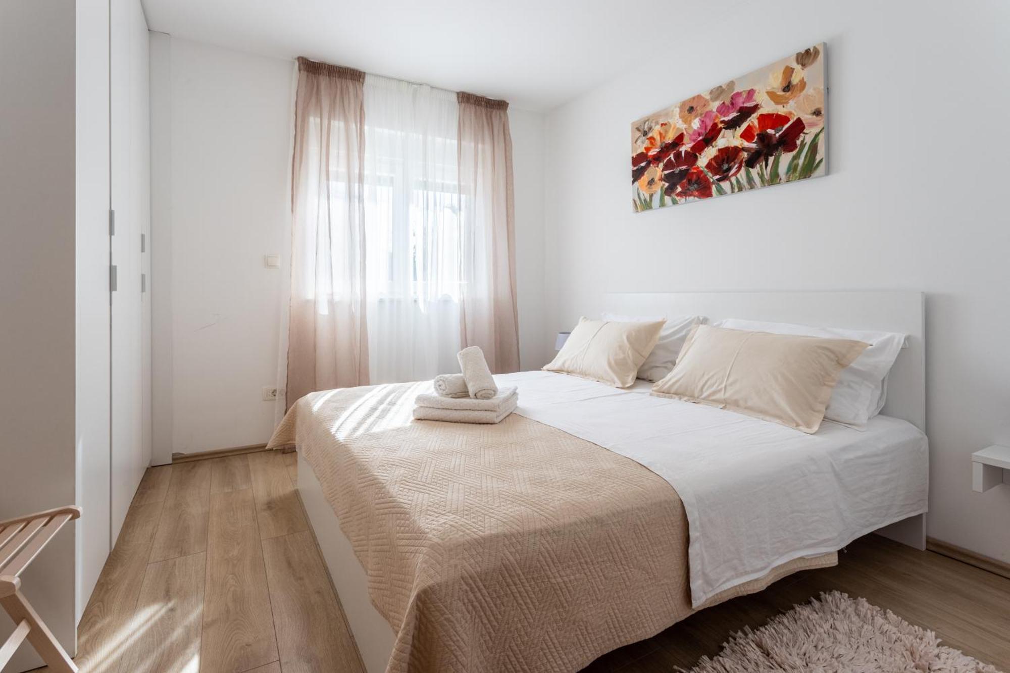 Villa Ana Perfect For Families With Kids And Groups,House With Heated Pool ポドストラナ エクステリア 写真