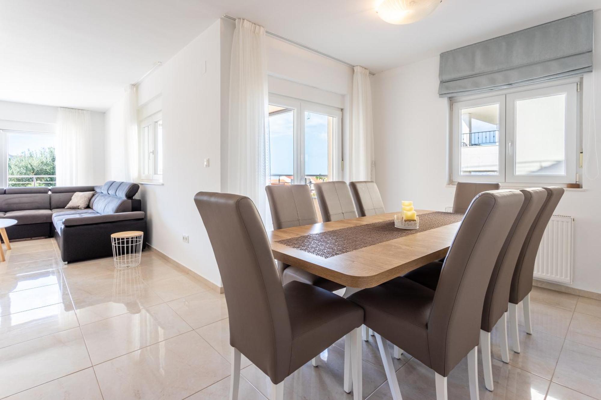 Villa Ana Perfect For Families With Kids And Groups,House With Heated Pool ポドストラナ エクステリア 写真