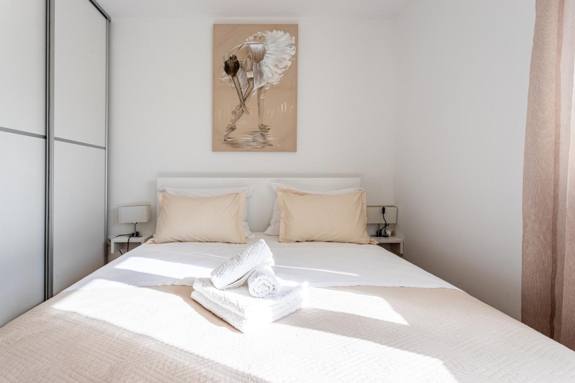 Villa Ana Perfect For Families With Kids And Groups,House With Heated Pool ポドストラナ エクステリア 写真