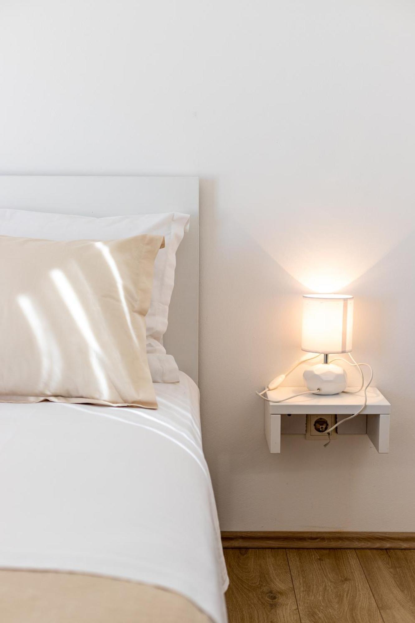 Villa Ana Perfect For Families With Kids And Groups,House With Heated Pool ポドストラナ エクステリア 写真