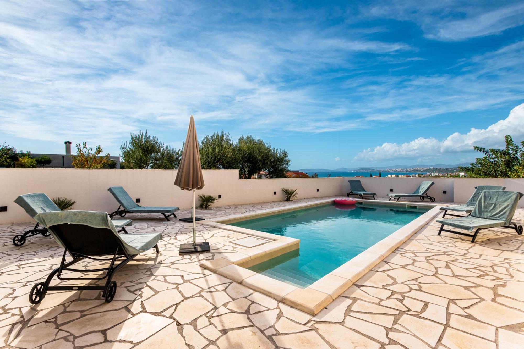 Villa Ana Perfect For Families With Kids And Groups,House With Heated Pool ポドストラナ エクステリア 写真